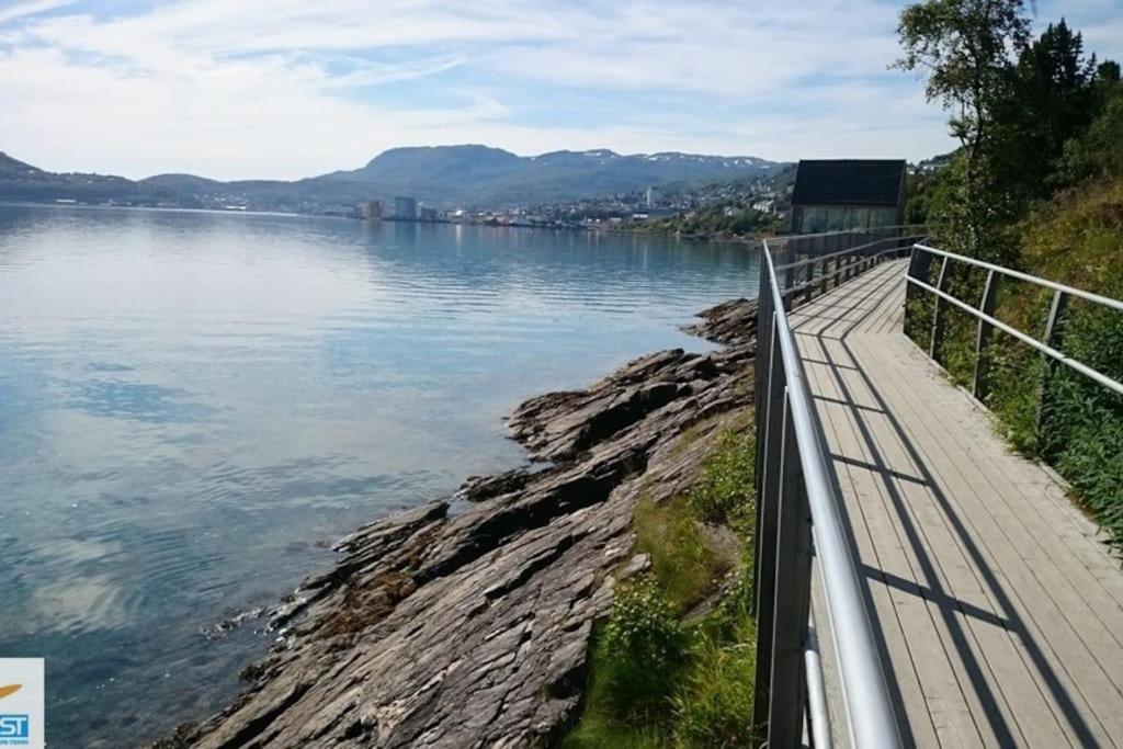 Hel Utleieleilighet I Harstad Exteriör bild